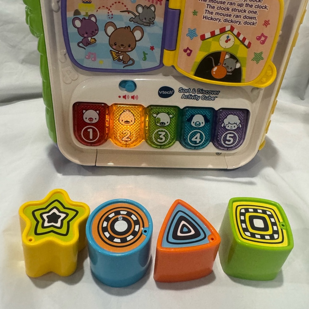 Vtech Sort & Discover Activity Cube - Multicolor